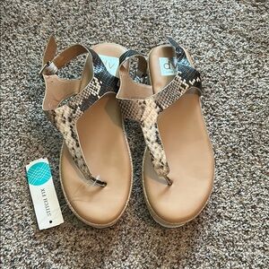 DV by Dolce Vita Black and Tan Faux Snakeskin Sandals